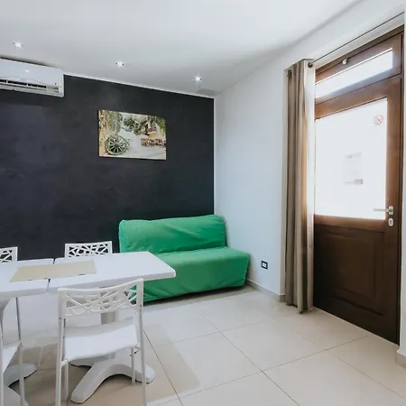 Fantasia A Mare * Monopoli